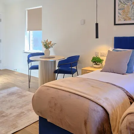 Saltwater Sea Front Esplanade 3*